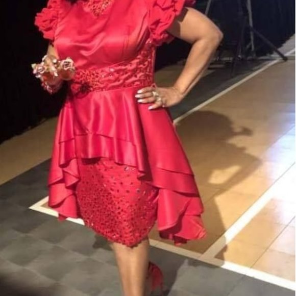 Red Dress Embellished with Jewels: Prom/Wedding/Pagent